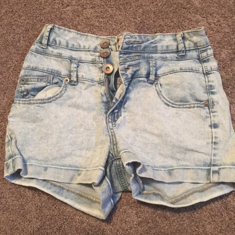 Acid wash, high waisted shorts